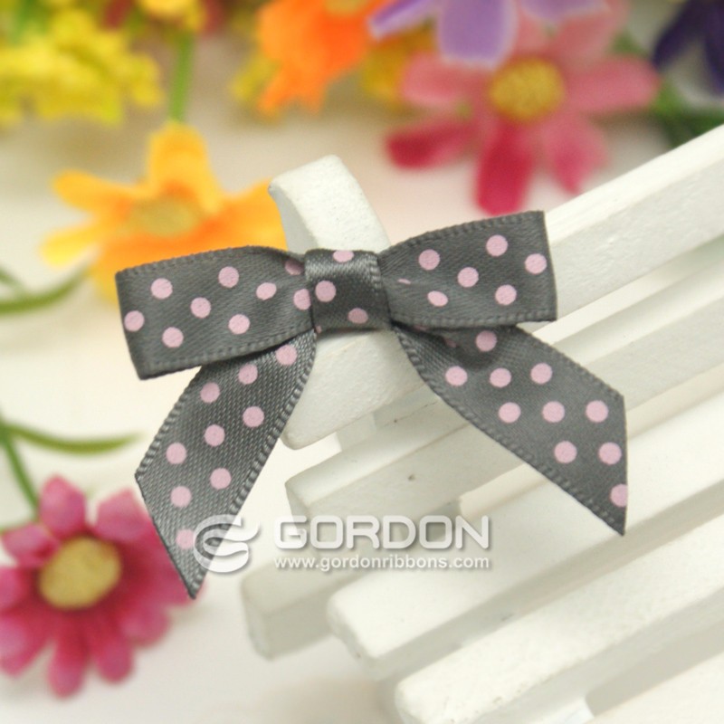 100% Polyester Perfume Bottle Decoration Satin Ribbon Bow Tie With Elastic Loop Custom Printing LOGO