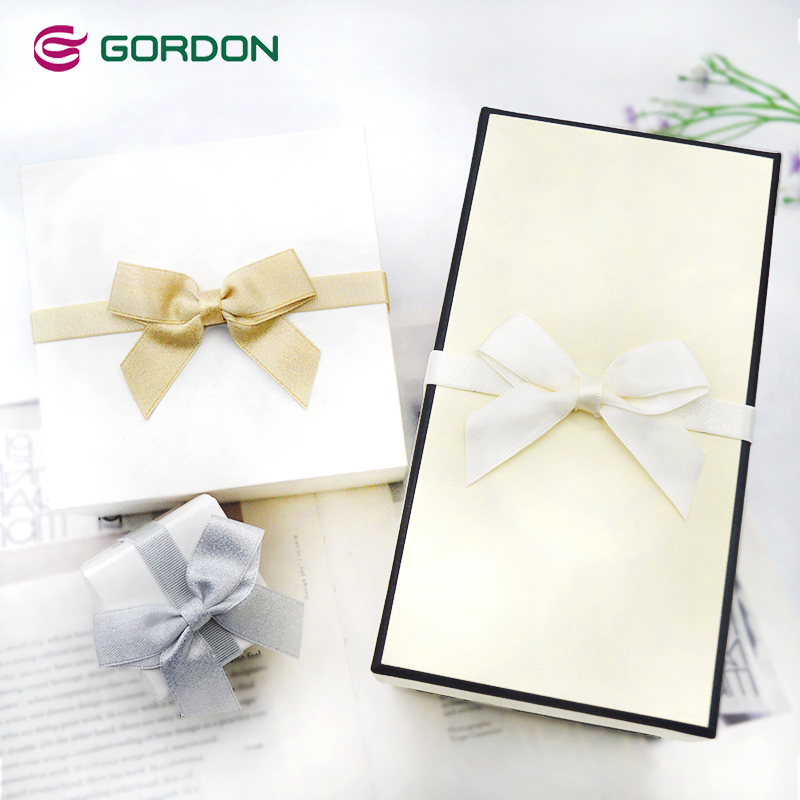 Gordon Ribbons Pre tied Elastic Gift Wrap Satin Ribbon Bow